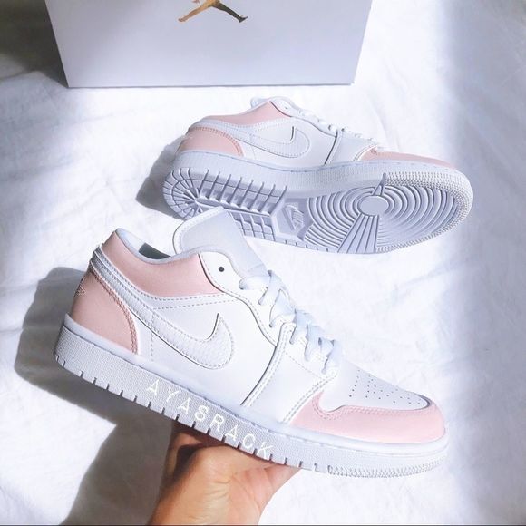 Custom painted air jordan low